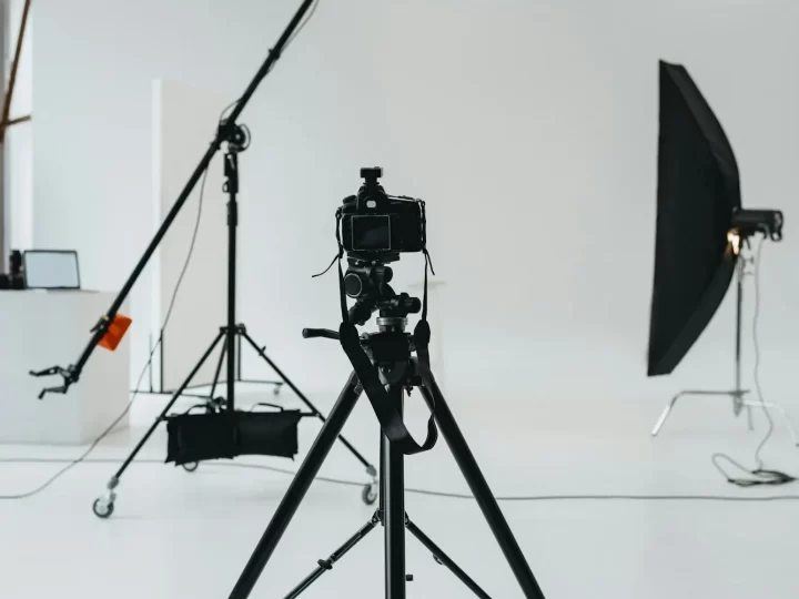 Cum pregătești un proiect foto-video de studio pentru brandul tău