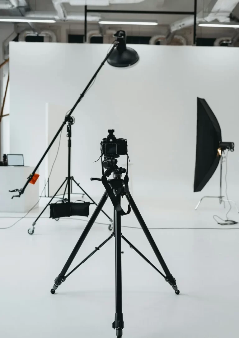 Cum pregătești un proiect foto-video de studio pentru brandul tău